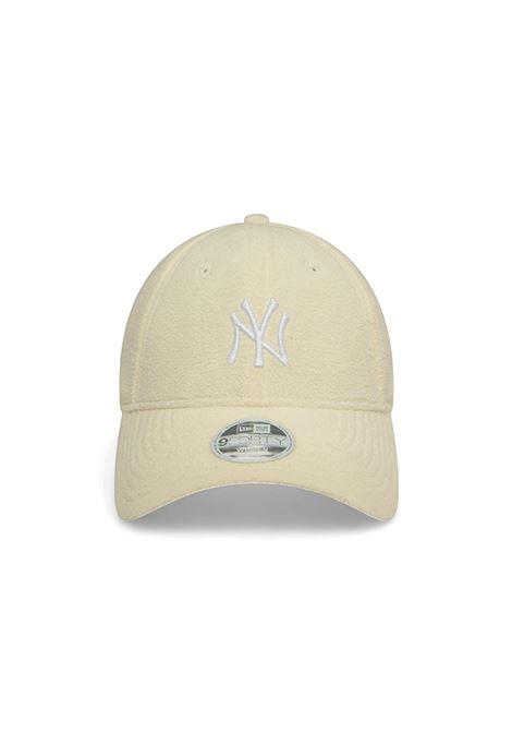 Cappello New Era 9FORTY NY Yankees Cosy Beige Donna NEW ERA | Cappelli | 60565256-BEI